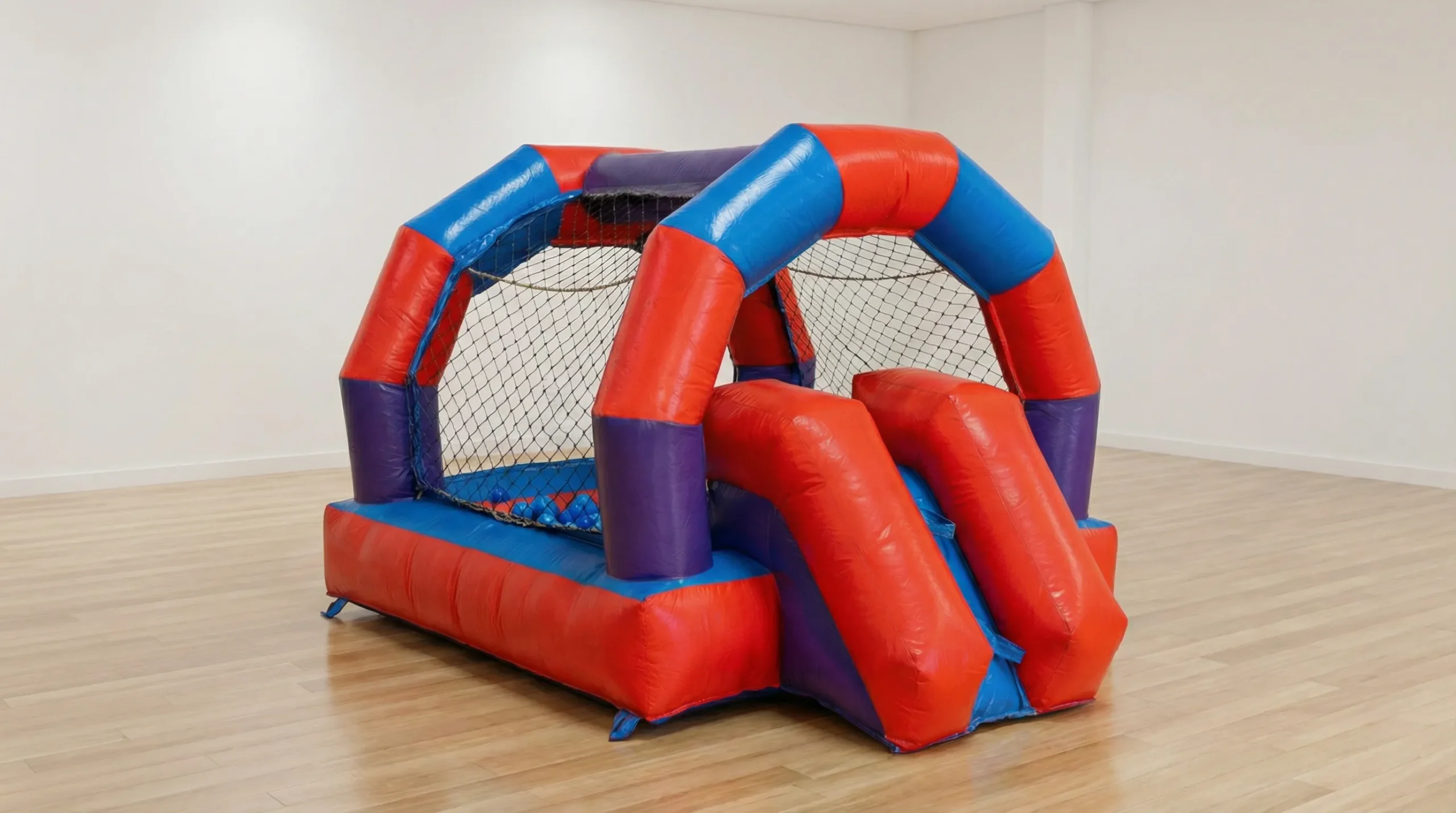 Piscina de Bolinhas c/ Escorregador